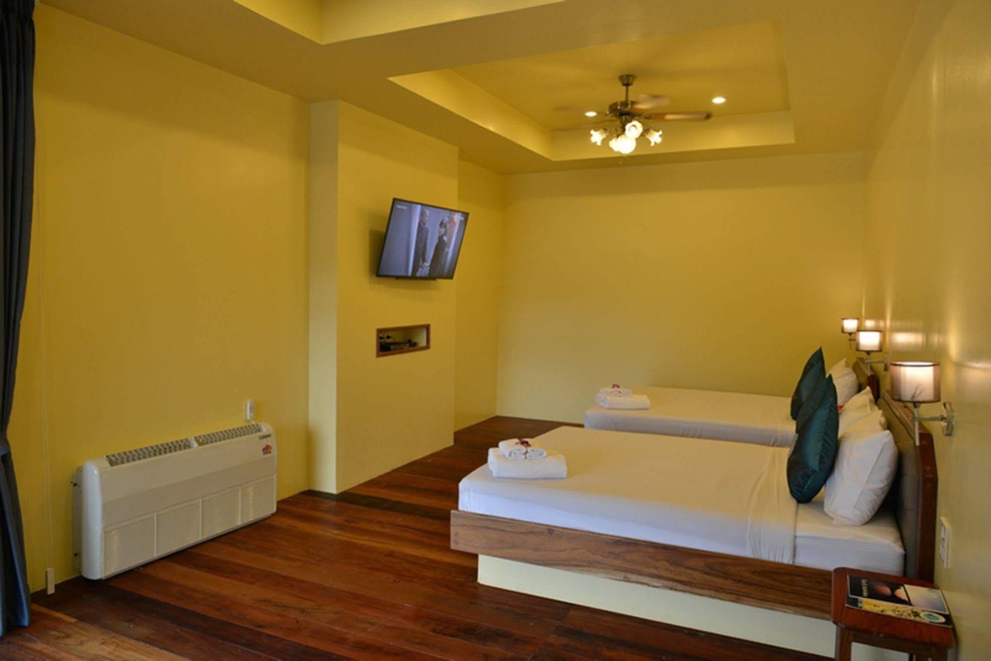 Boutique Raft Resort Szajok Kültér fotó